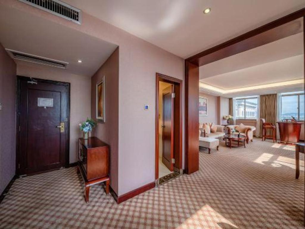 Nanning Yongjiang Hotel Экстерьер фото