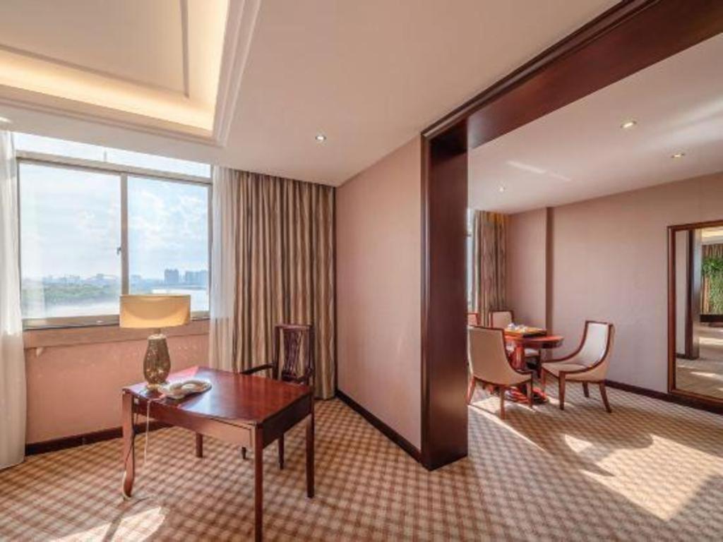 Nanning Yongjiang Hotel Экстерьер фото