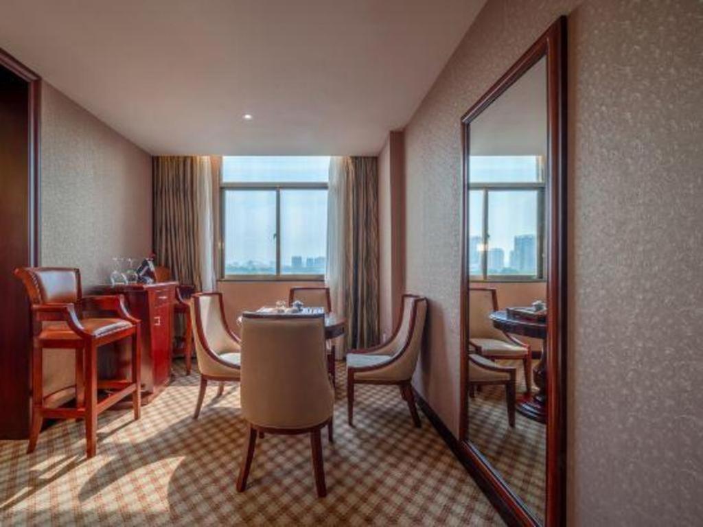 Nanning Yongjiang Hotel Экстерьер фото
