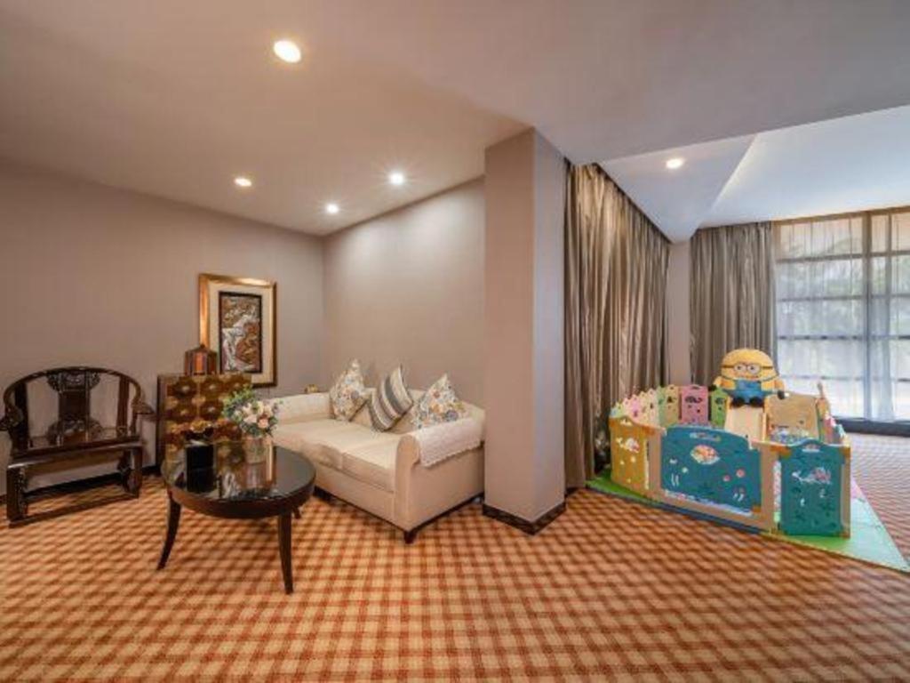 Nanning Yongjiang Hotel Экстерьер фото