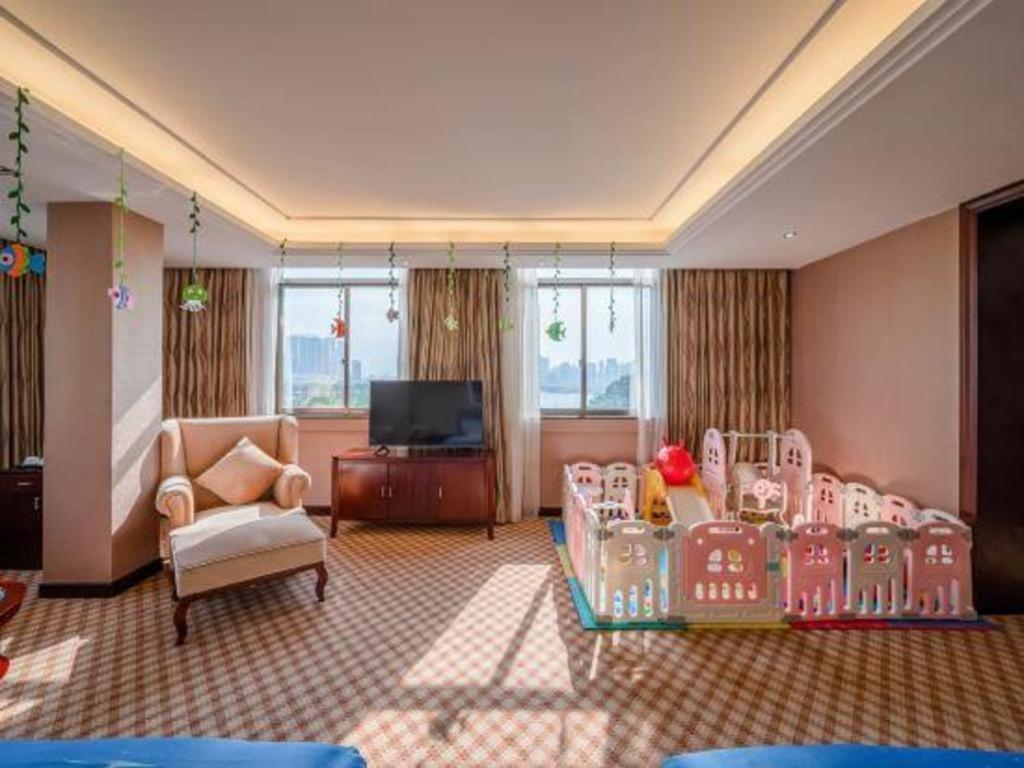 Nanning Yongjiang Hotel Экстерьер фото