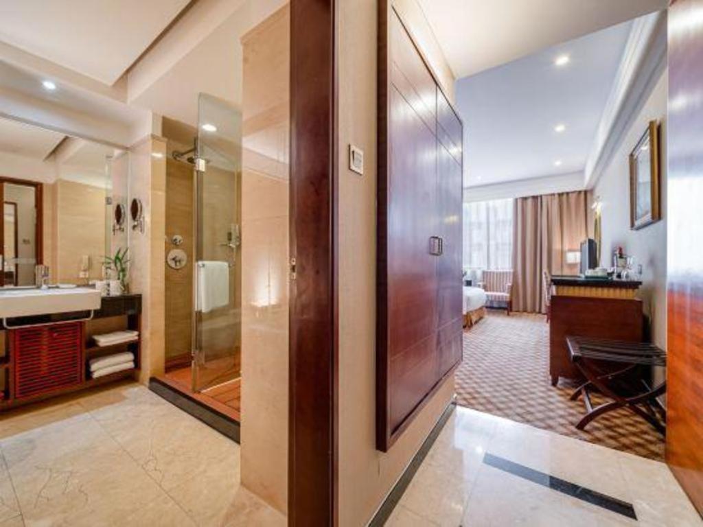 Nanning Yongjiang Hotel Экстерьер фото